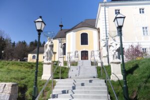 Schloss Rosenau Kirchenaufgang, NÖ Waldviertel, Ausflugshziel
